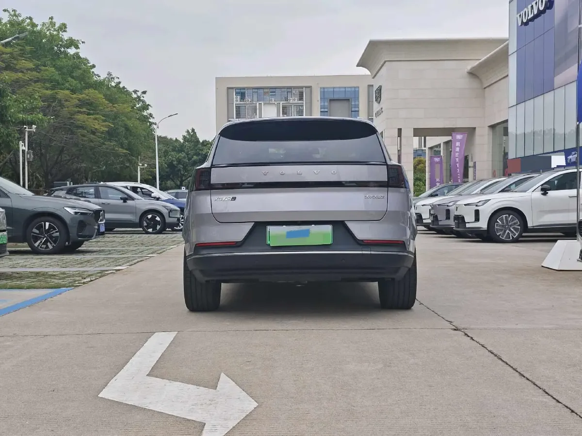 2026 Volvo XC70 PHEV 1.5T 156HP L4 3DHT PHEV,autocango,china used car exporter,china ev exporter,chinese used car exporter,chinese used ev exporter