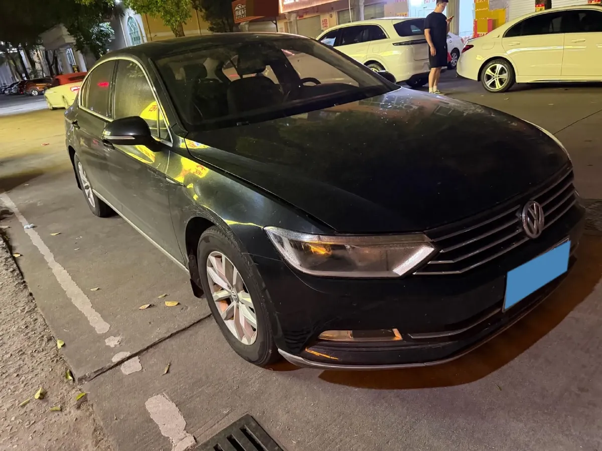 2018 Volkswagen Magotan 1.4T 150HP L4 7DCT,autocango,china used car exporter,china ev exporter,chinese used car exporter,chinese used ev exporter