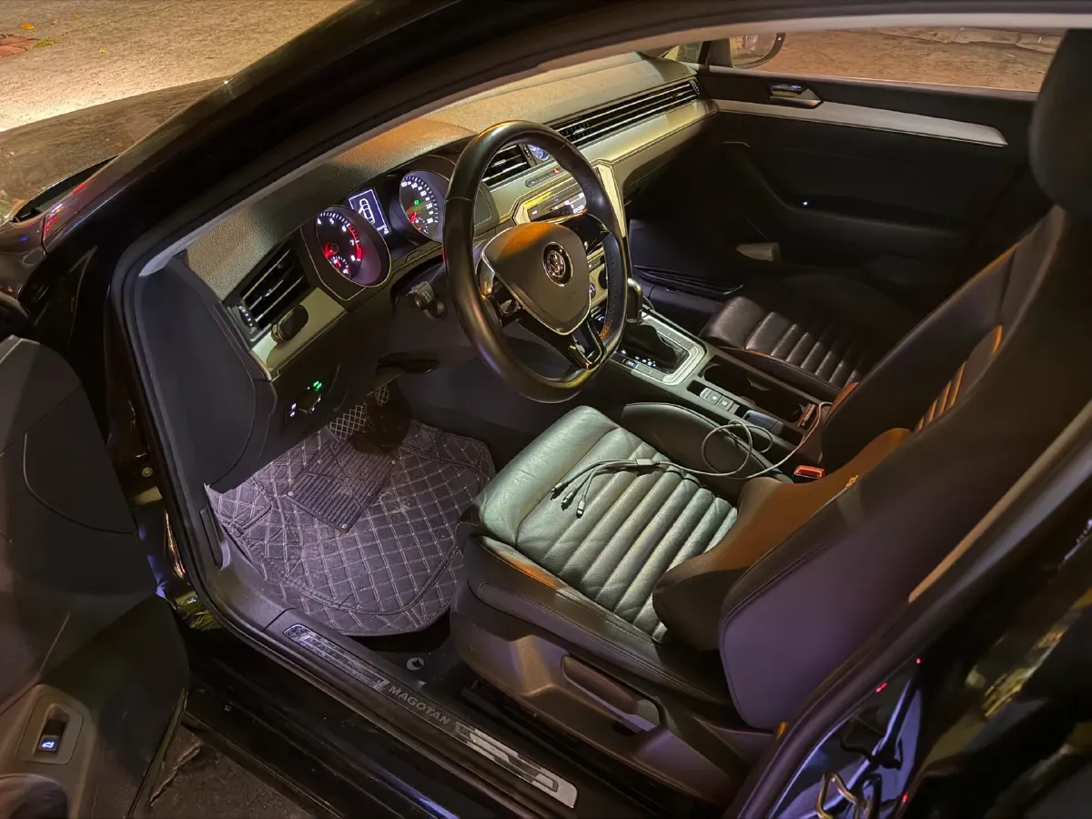 2018 Volkswagen Magotan 1.4T 150HP L4 7DCT,autocango,china used car exporter,china ev exporter,chinese used car exporter,chinese used ev exporter