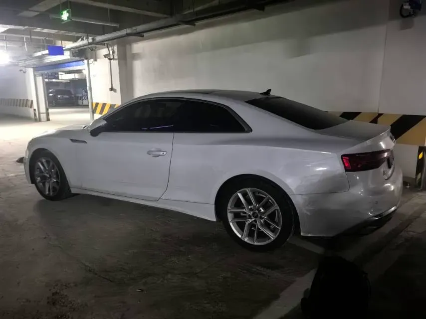 2021 Audi A5 2.0T 204HP L4 7DCT,autocango,china used car exporter,china ev exporter,chinese used car exporter,chinese used ev exporter