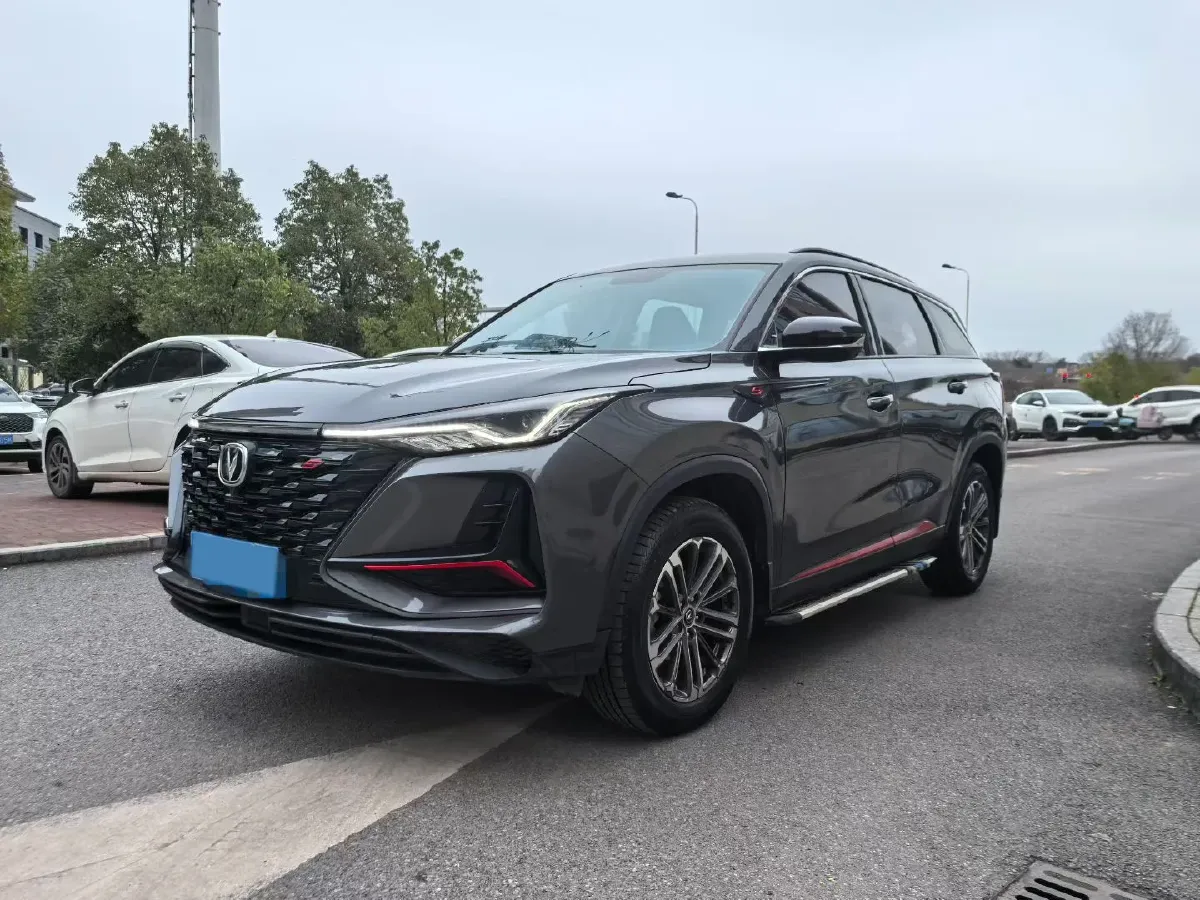 2022 ChangAn CS75 1.5T 180HP L4 7DCT,autocango,china used car exporter,china ev exporter,chinese used car exporter,chinese used ev exporter