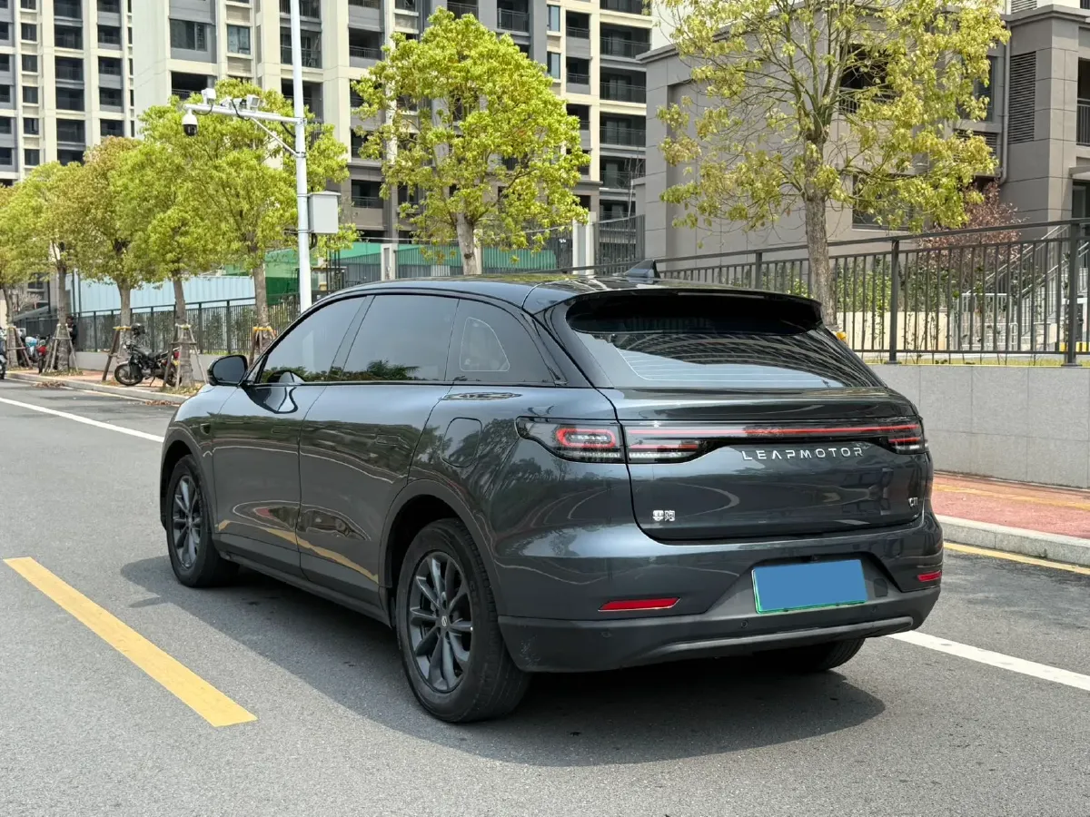 2023 Leapmotor C11 1.5L 95HP L4 REEV 43.74KWH,autocango,china used car exporter,china ev exporter,chinese used car exporter,chinese used ev exporter