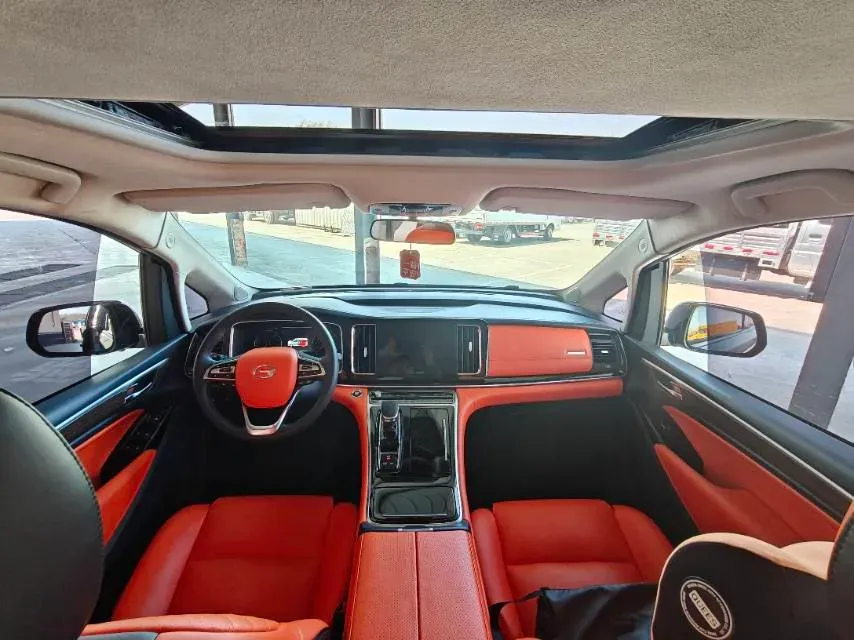 2021 GAC Trumpchi M8 2.0T 252HP L4 8AT,autocango,china used car exporter,china ev exporter,chinese used car exporter,chinese used ev exporter