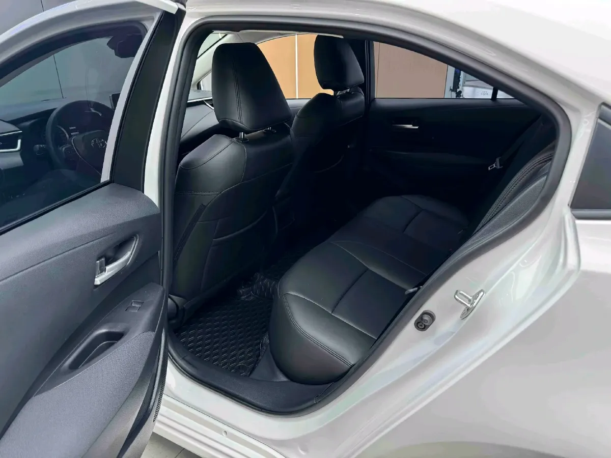 2021 Toyota Corolla 1.5L 121HP L3 CVT,autocango,china used car exporter,china ev exporter,chinese used car exporter,chinese used ev exporter