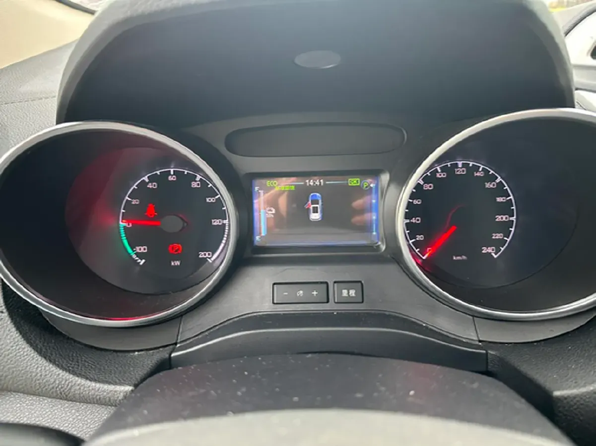 2018 BYD Yuan BEV 42KWH,autocango,china used car exporter,china ev exporter,chinese used car exporter,chinese used ev exporter