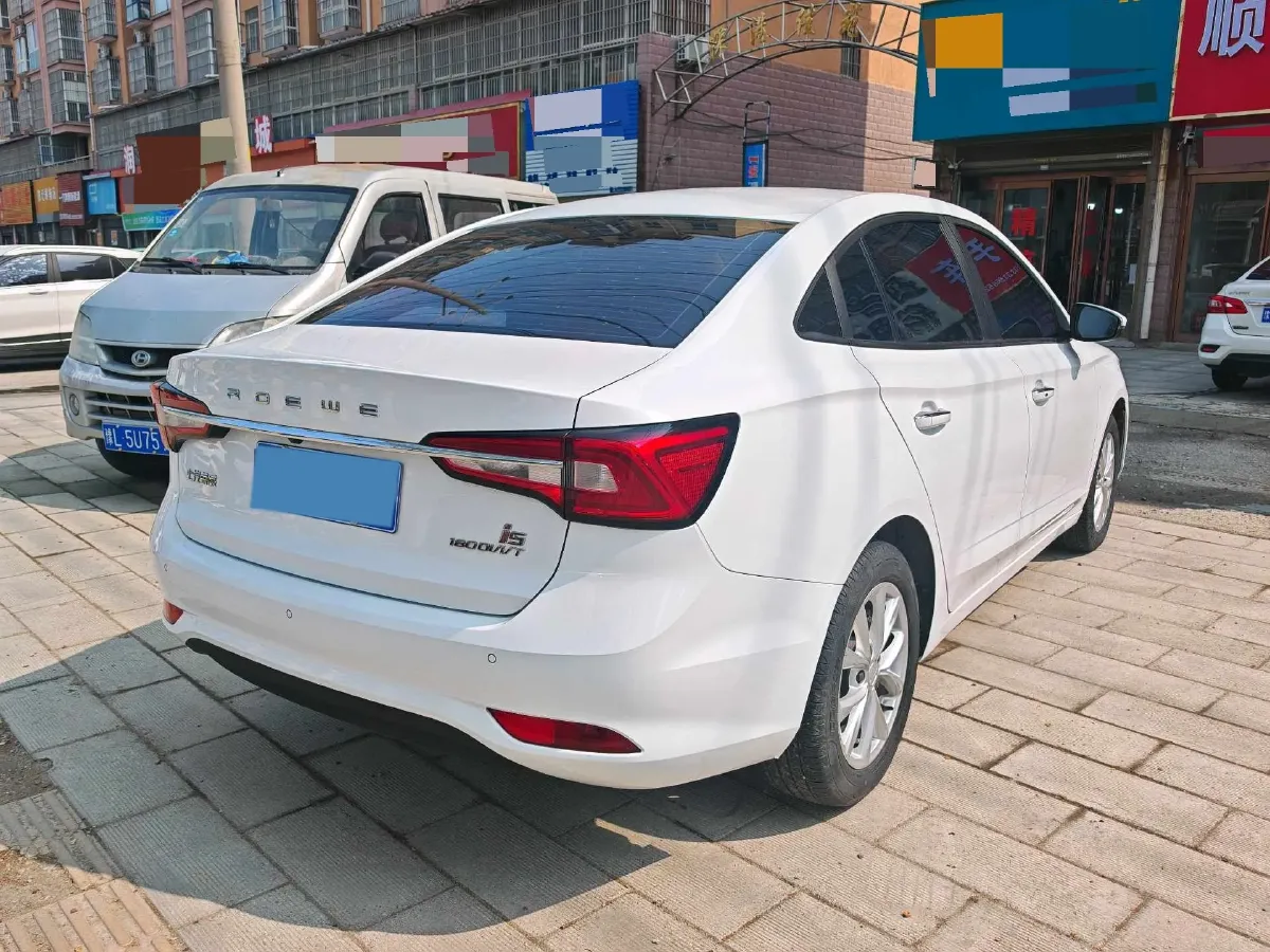2020 Roewe i5 1.5L 120HP L4 CVT,autocango,china used car exporter,china ev exporter,chinese used car exporter,chinese used ev exporter