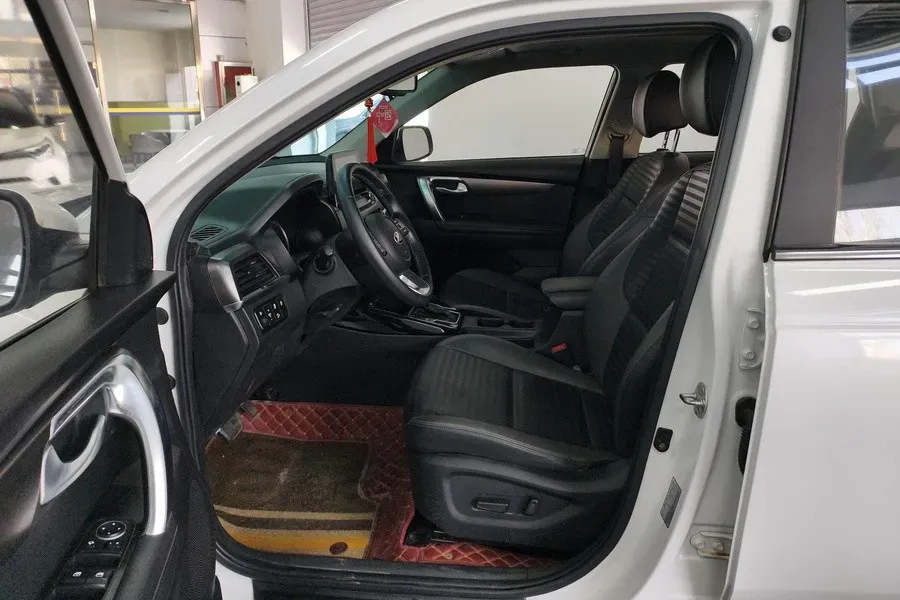 2018 Kia Sportage R 2.0L 160HP L4 6AT,autocango,china used car exporter,china ev exporter,chinese used car exporter,chinese used ev exporter