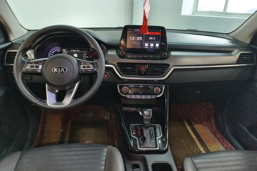 2018 Kia Sportage R 2.0L 160HP L4 6AT,autocango,china used car exporter,china ev exporter,chinese used car exporter,chinese used ev exporter