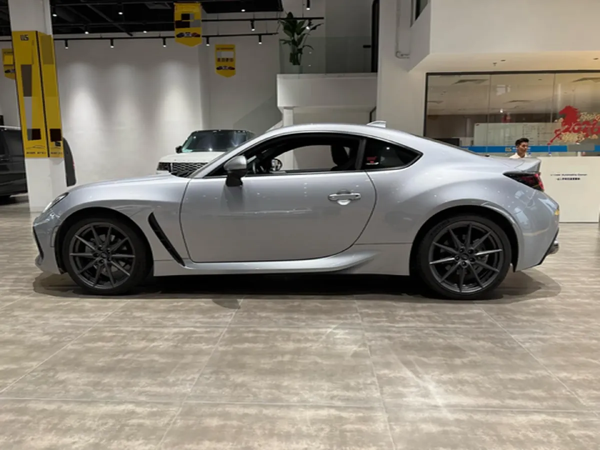 2022 Subaru BRZ 2.4L 234HP H4 6MT,autocango,china used car exporter,china ev exporter,chinese used car exporter,chinese used ev exporter