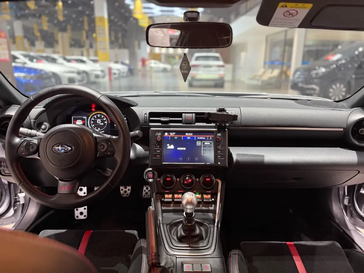 2022 Subaru BRZ 2.4L 234HP H4 6MT,autocango,china used car exporter,china ev exporter,chinese used car exporter,chinese used ev exporter