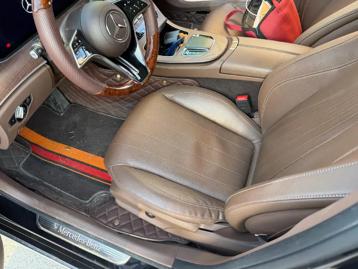 2023 Mercedes-Benz E Class 2.0T 211HP L4 9AT PHEV 25.4KWH,autocango,china used car exporter,china ev exporter,chinese used car exporter,chinese used ev exporter