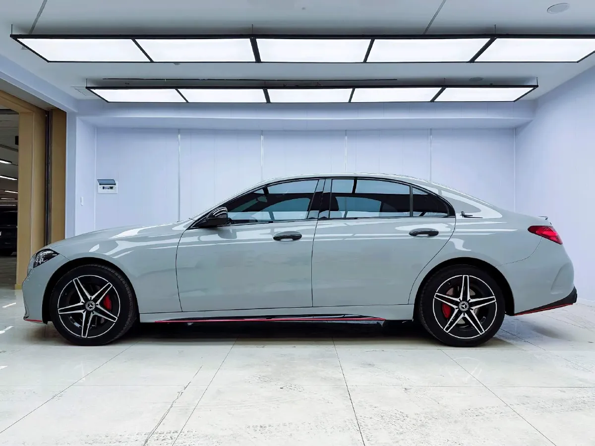 2023 Mercedes-Benz C Class 1.5T 204HP L4 9AT,autocango,china used car exporter,china ev exporter,chinese used car exporter,chinese used ev exporter