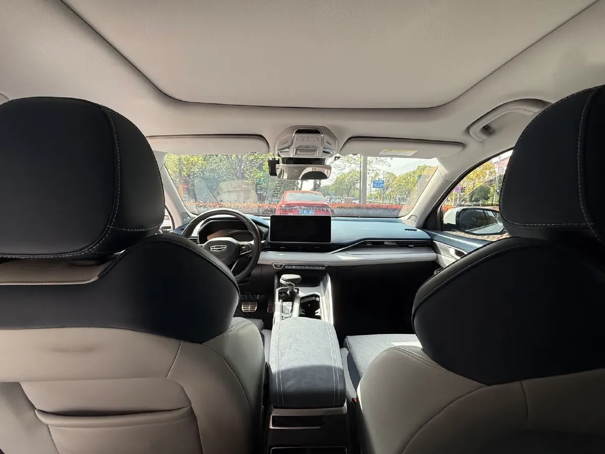 2021 Geely Preface 2.0T 190HP L4 7DCT,autocango,china used car exporter,china ev exporter,chinese used car exporter,chinese used ev exporter