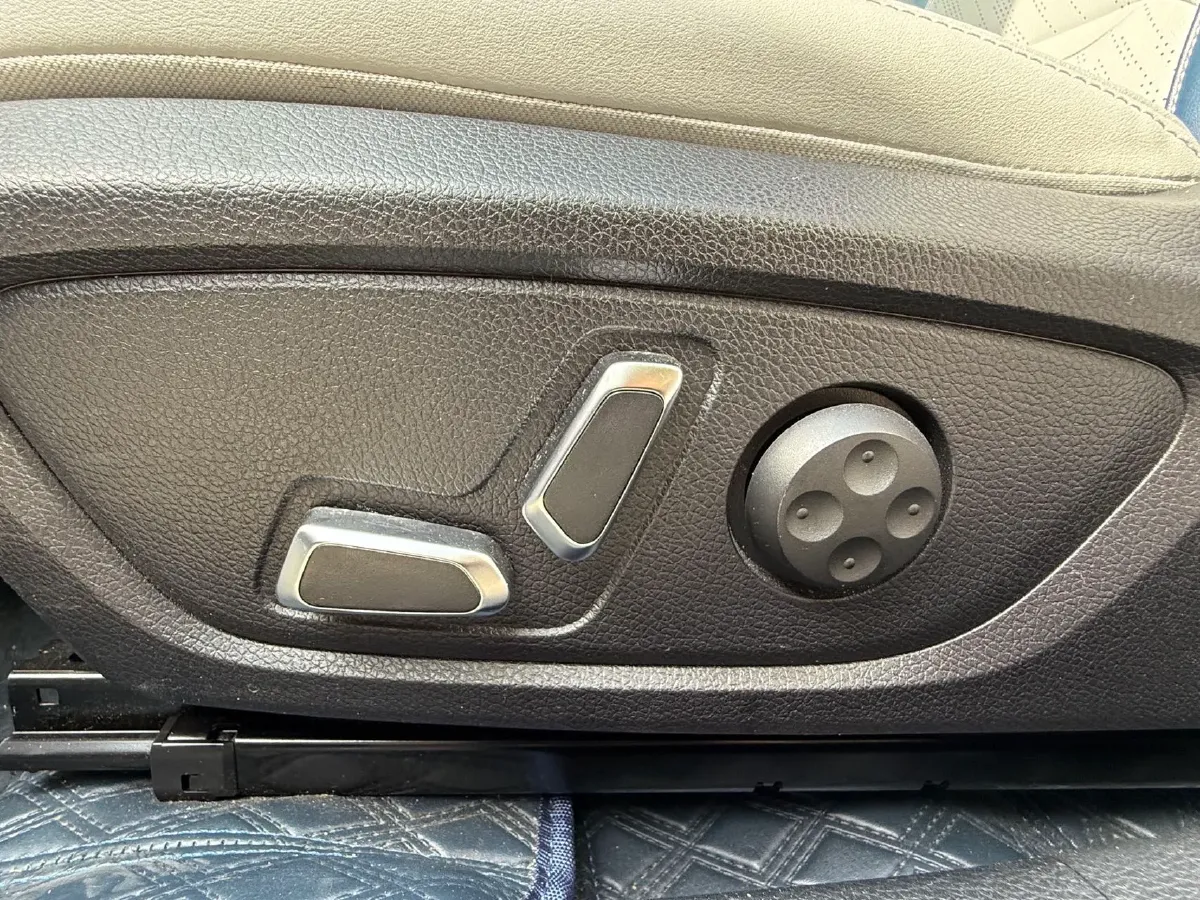 2021 Geely Preface 2.0T 190HP L4 7DCT,autocango,china used car exporter,china ev exporter,chinese used car exporter,chinese used ev exporter