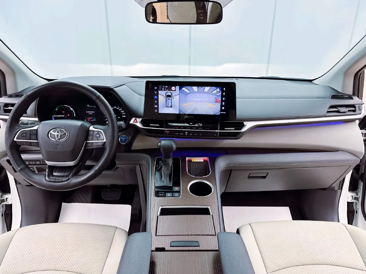 2024 Toyota Granvia 2.5L 189HP L4 E-CVT Hybrid,autocango,china used car exporter,china ev exporter,chinese used car exporter,chinese used ev exporter