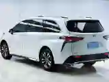 2024 Toyota Granvia 2.5L 189HP L4 E-CVT Hybrid