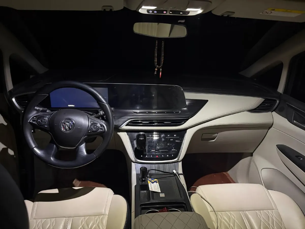 2020 Buick GL8 2.0T 237HP L4 9AT,autocango,china used car exporter,china ev exporter,chinese used car exporter,chinese used ev exporter