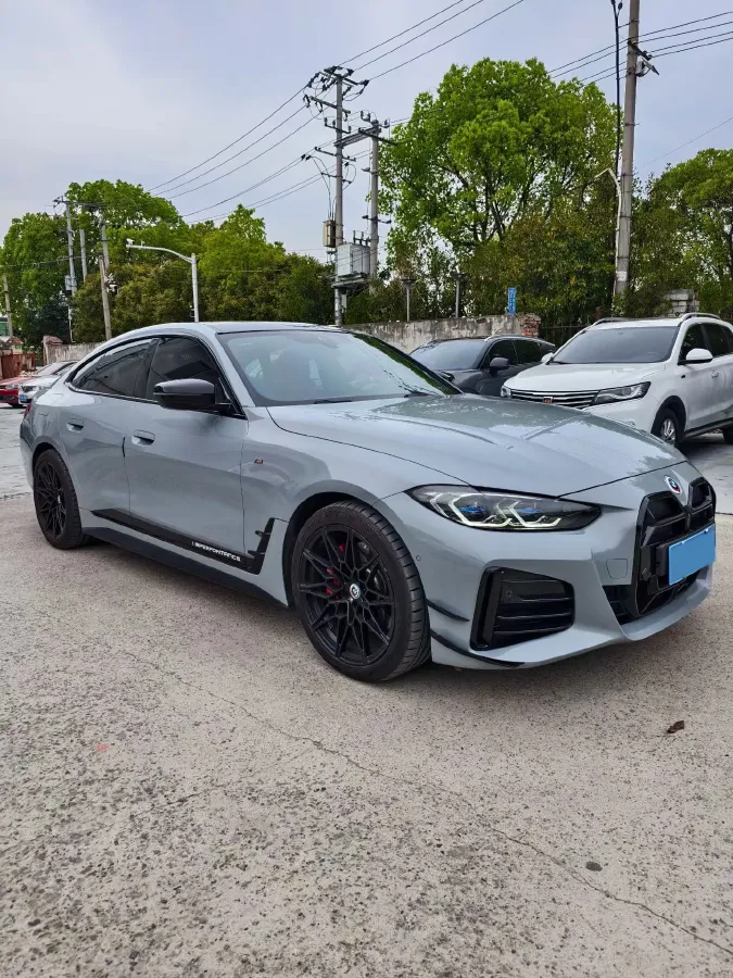 2022 Infiniti QX50 2.0T 261HP L4 CVT,autocango,china used car exporter,china ev exporter,chinese used car exporter,chinese used ev exporter