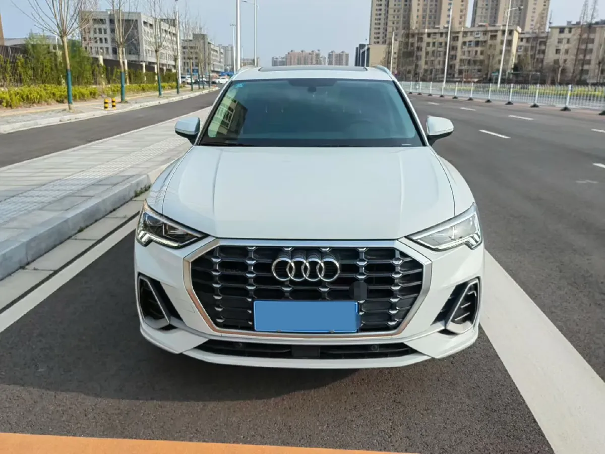 2021 Audi Q3 1.4T 150HP L4 7DCT,autocango,china used car exporter,china ev exporter,chinese used car exporter,chinese used ev exporter