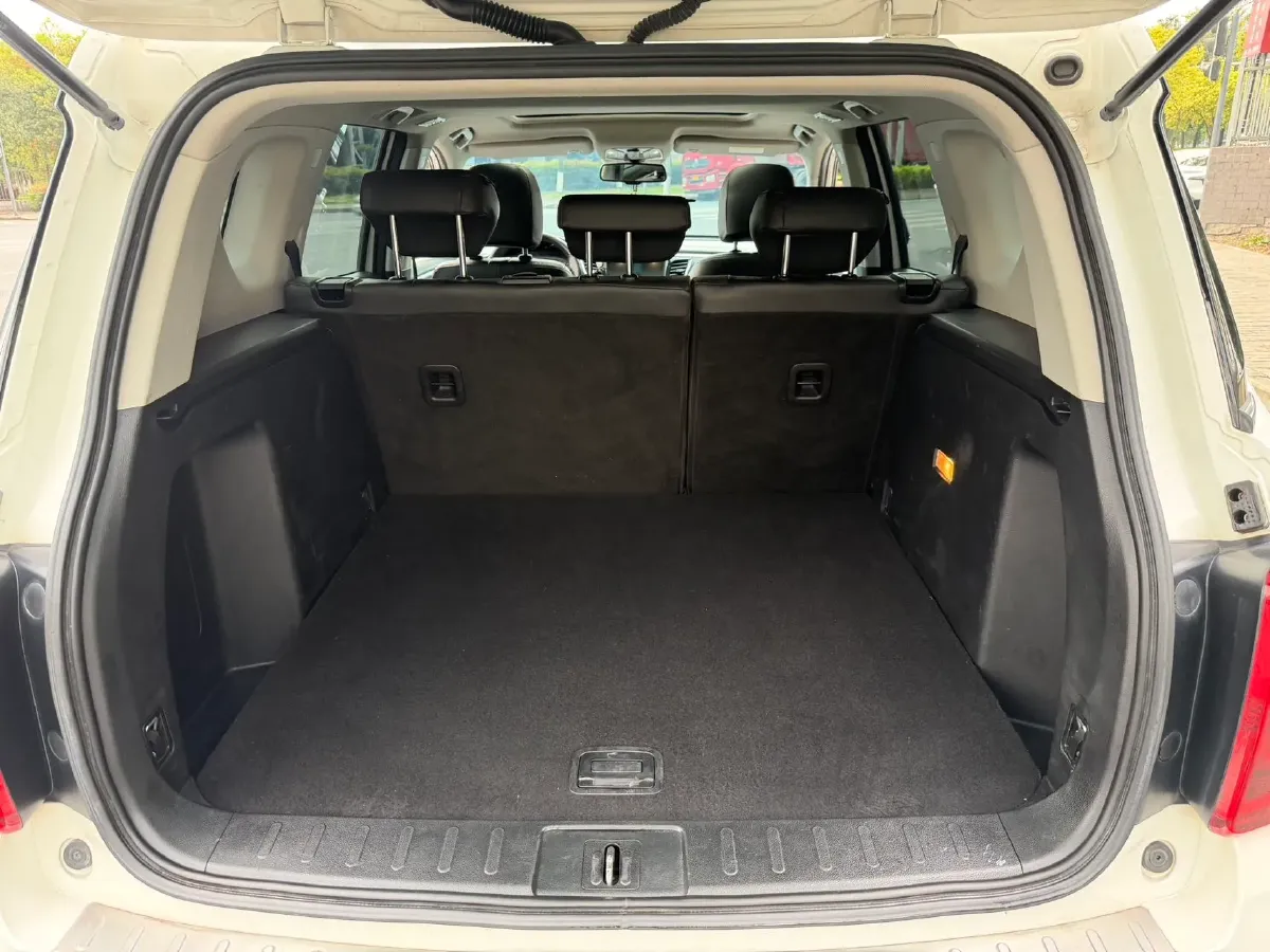 2017 GAC Trumpchi GS7 2.0T 201HP L4 6AT,autocango,china used car exporter,china ev exporter,chinese used car exporter,chinese used ev exporter