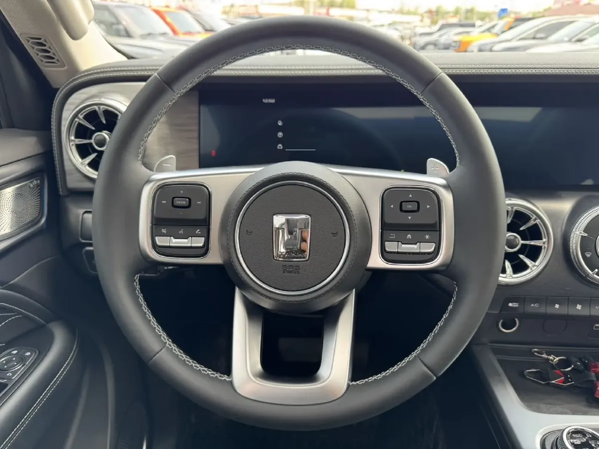 2023 Tank 300 2.0T 227HP L4 8AT,autocango,china used car exporter,china ev exporter,chinese used car exporter,chinese used ev exporter