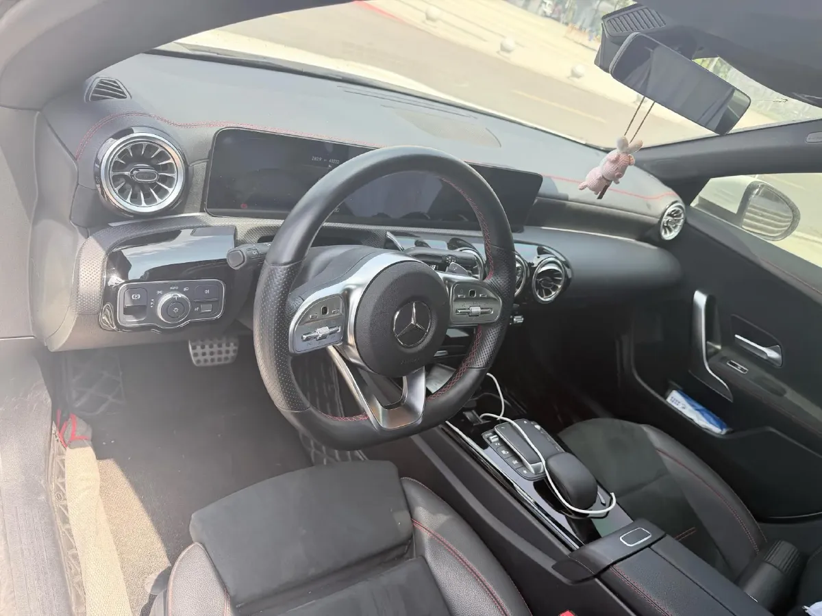 2022 Mercedes-Benz CLA Class 1.3T 163HP L4 7DCT,autocango,china used car exporter,china ev exporter,chinese used car exporter,chinese used ev exporter