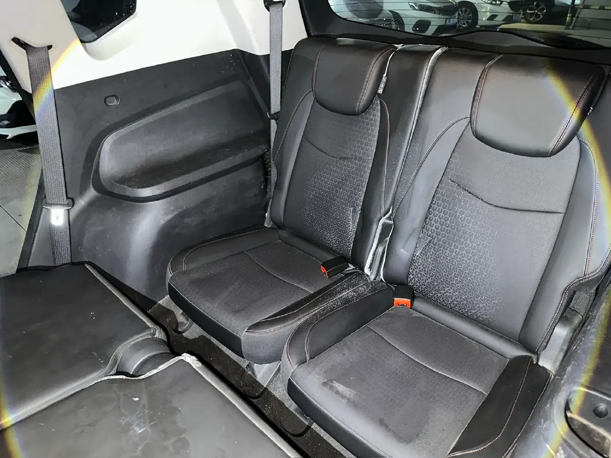 2019 Chevrolet Orlando 1.3T 163HP L3 6AT,autocango,china used car exporter,china ev exporter,chinese used car exporter,chinese used ev exporter