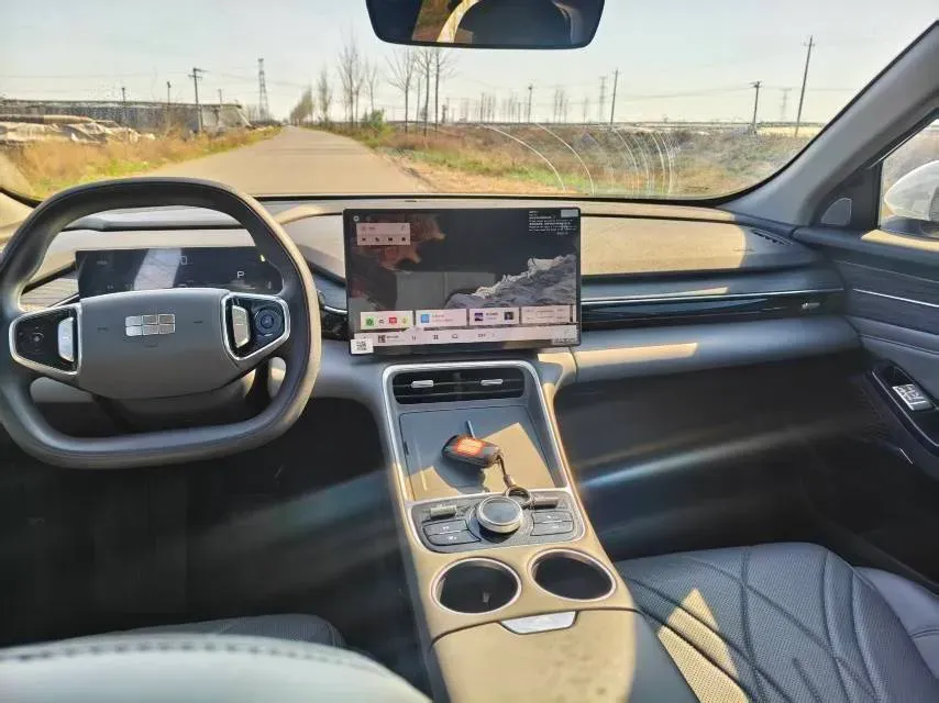 2025 Geely Galaxy A7 1.5L 112HP L4 1DHT PHEV,autocango,china used car exporter,china ev exporter,chinese used car exporter,chinese used ev exporter