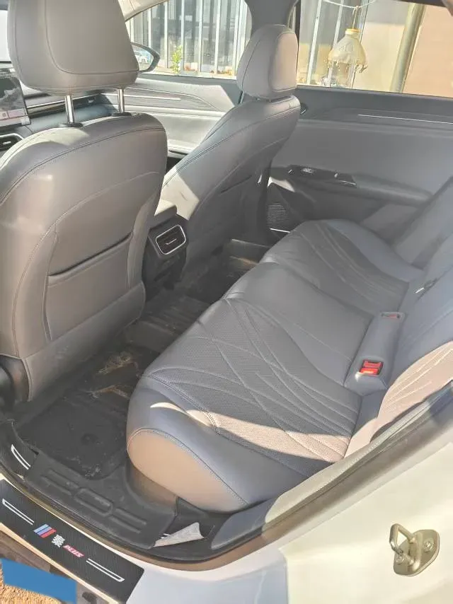 2025 Geely Galaxy A7 1.5L 112HP L4 1DHT PHEV,autocango,china used car exporter,china ev exporter,chinese used car exporter,chinese used ev exporter