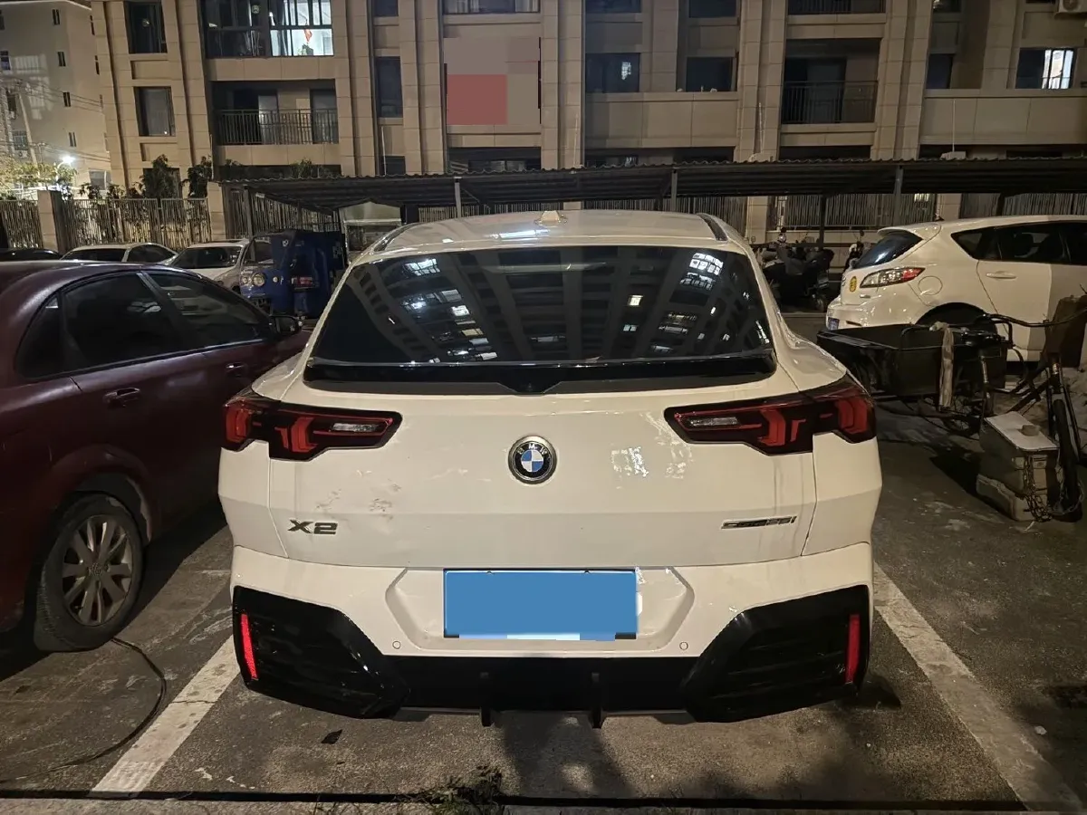 2024 BMW X2 2.0T 204HP L4 7DCT,autocango,china used car exporter,china ev exporter,chinese used car exporter,chinese used ev exporter