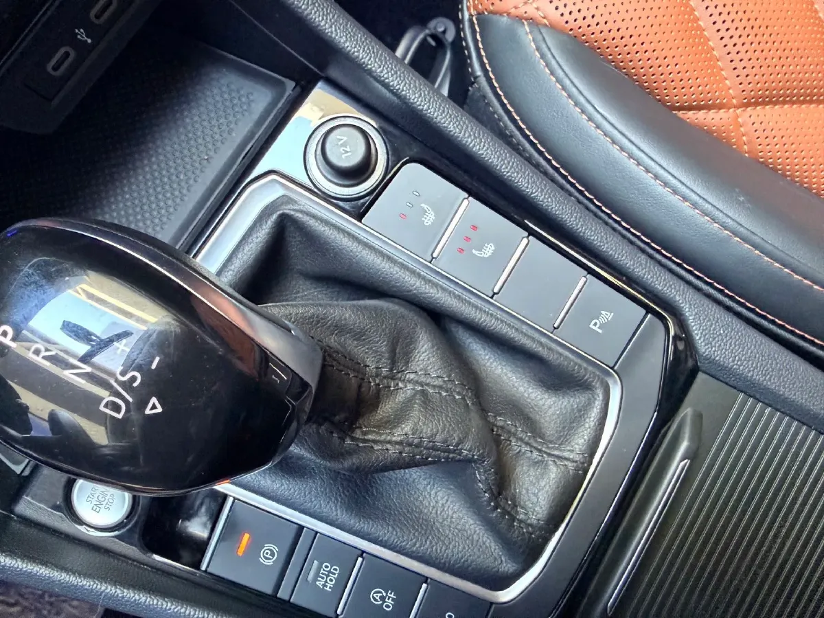 2023 Volkswagen Sagitar 1.4T 150HP L4 7DCT,autocango,china used car exporter,china ev exporter,chinese used car exporter,chinese used ev exporter