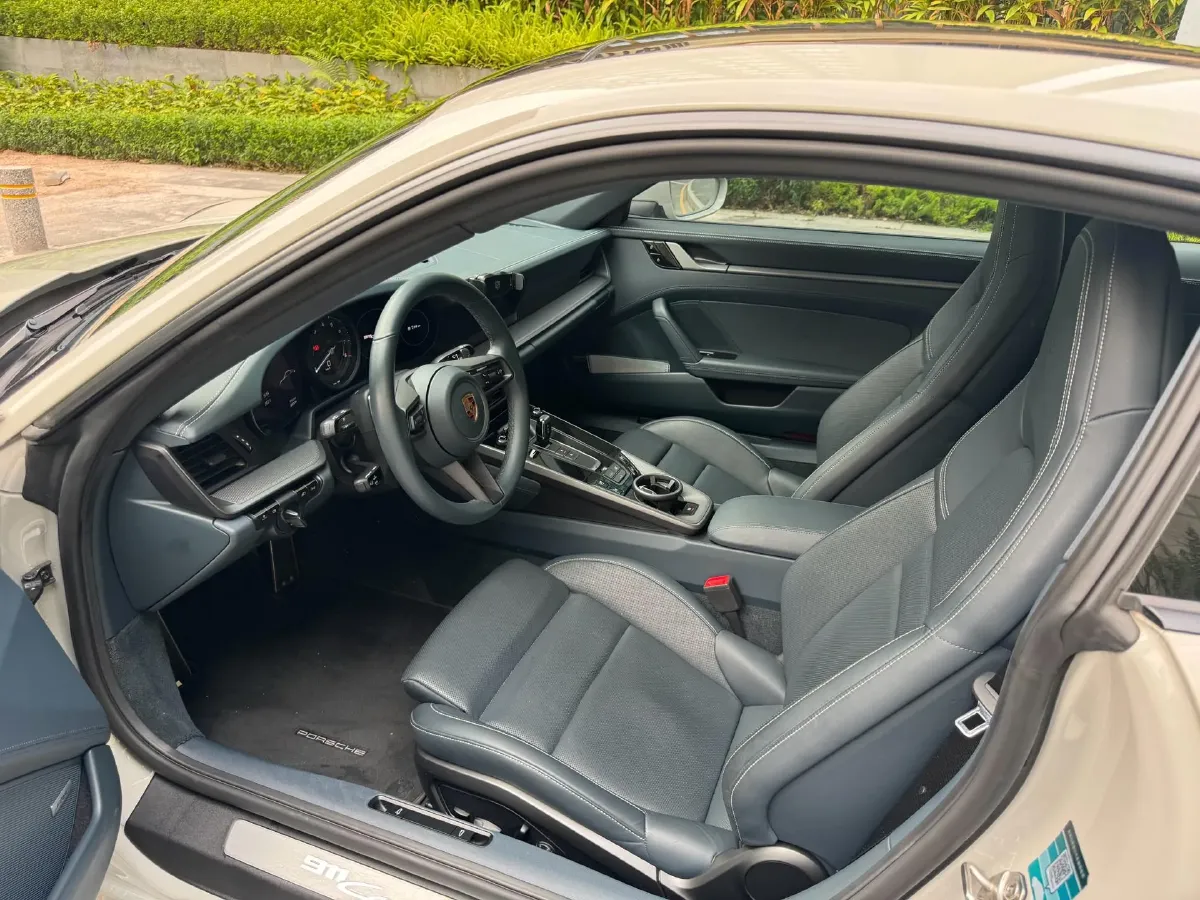 2020 Porsche 911 3.0T 385HP H6 8DCT,autocango,china used car exporter,china ev exporter,chinese used car exporter,chinese used ev exporter