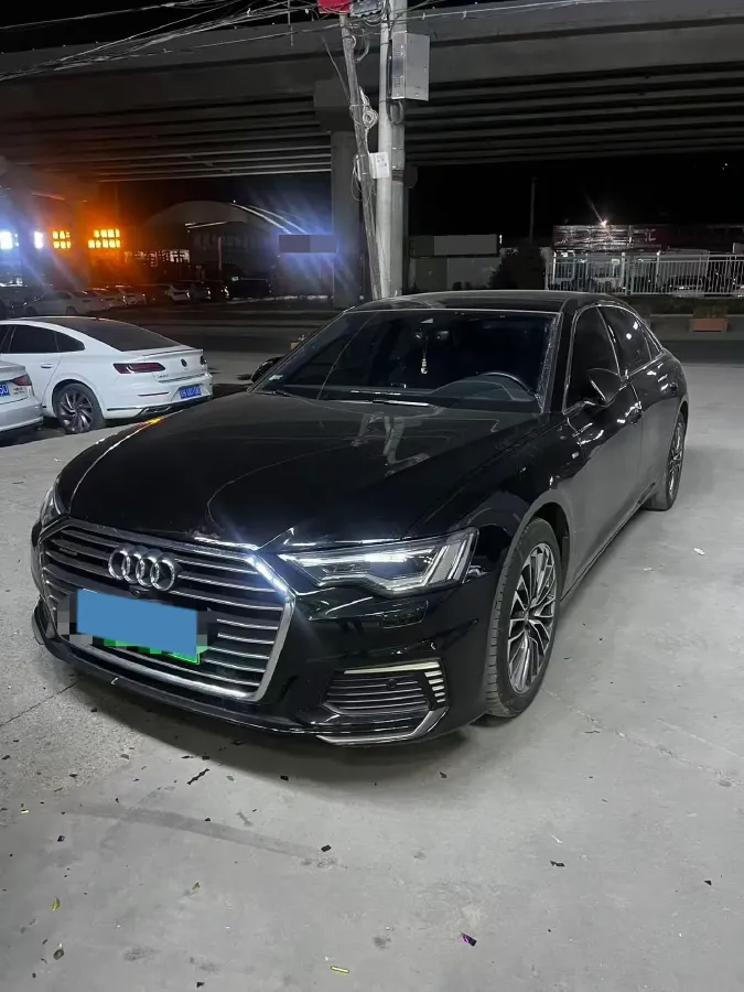 2020 Audi A6L 2.0T 252HP L4 7DCT PHEV 14.1KWH,autocango,china used car exporter,china ev exporter,chinese used car exporter,chinese used ev exporter
