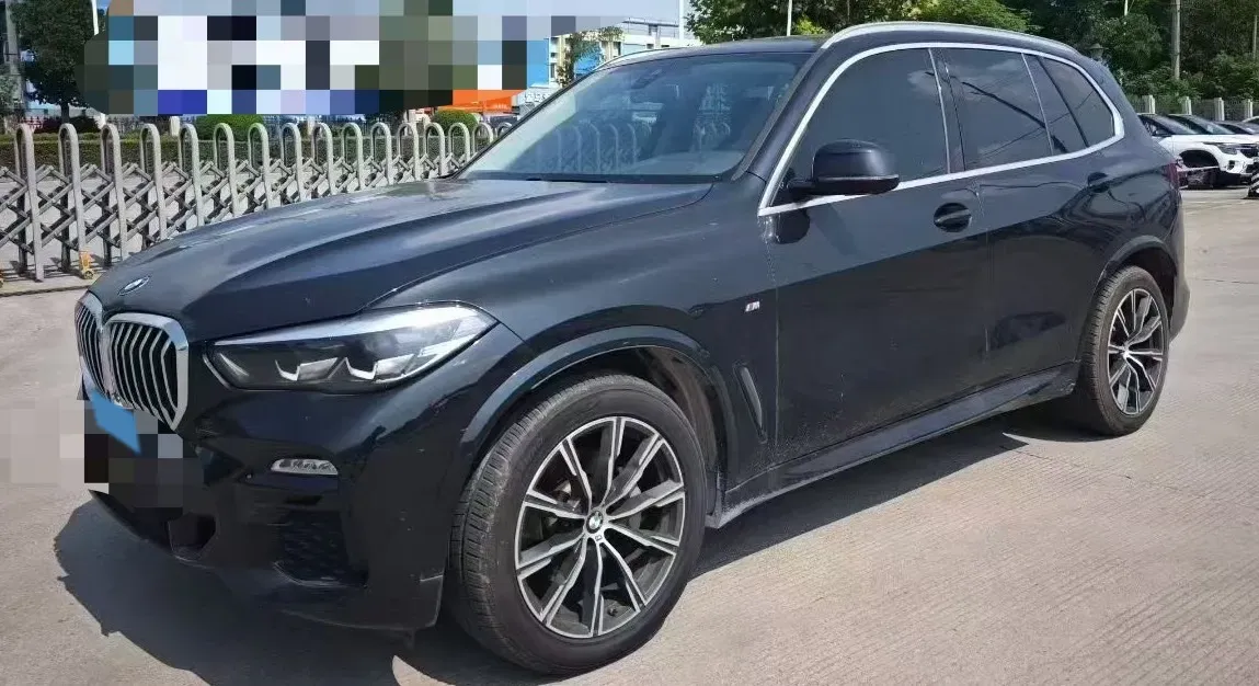 2021 BMW X5 2.0T 265HP L4 8AT,autocango,china used car exporter,china ev exporter,chinese used car exporter,chinese used ev exporter