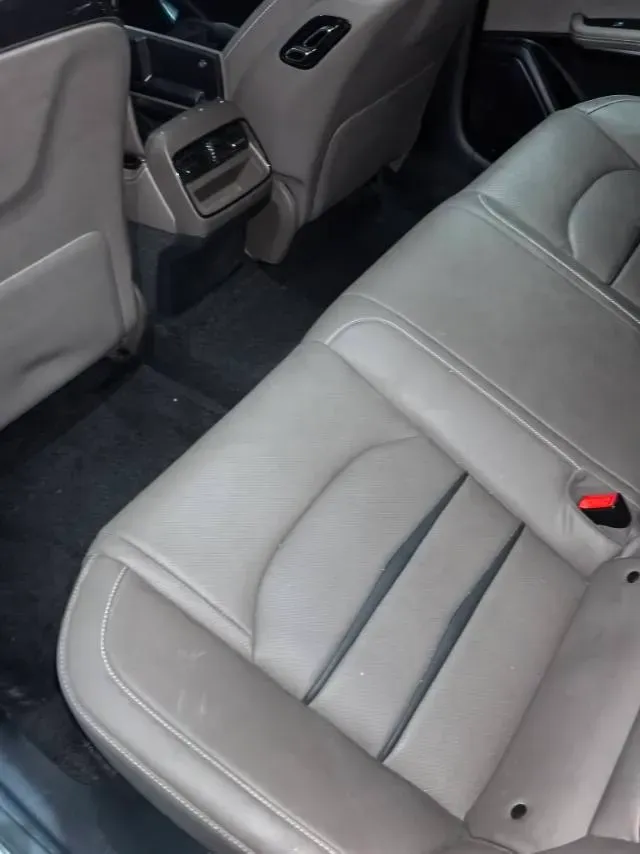 2020 WEY VV7 2.0T 227HP L4 7DCT PHEV,autocango,china used car exporter,china ev exporter,chinese used car exporter,chinese used ev exporter