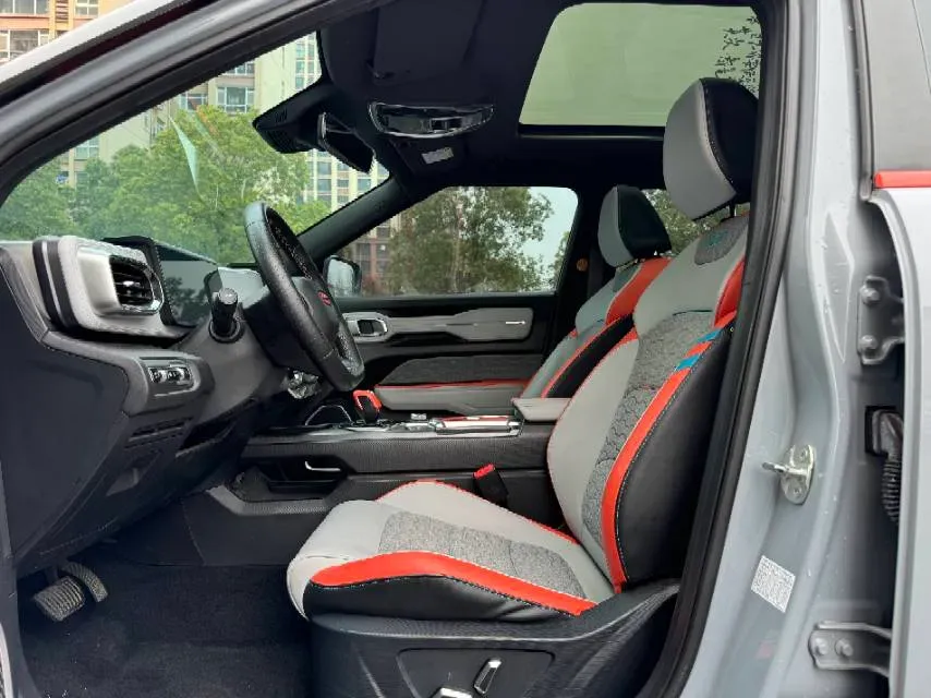 2021 Geely ICON 1.5T 177HP L3 7DCT,autocango,china used car exporter,china ev exporter,chinese used car exporter,chinese used ev exporter