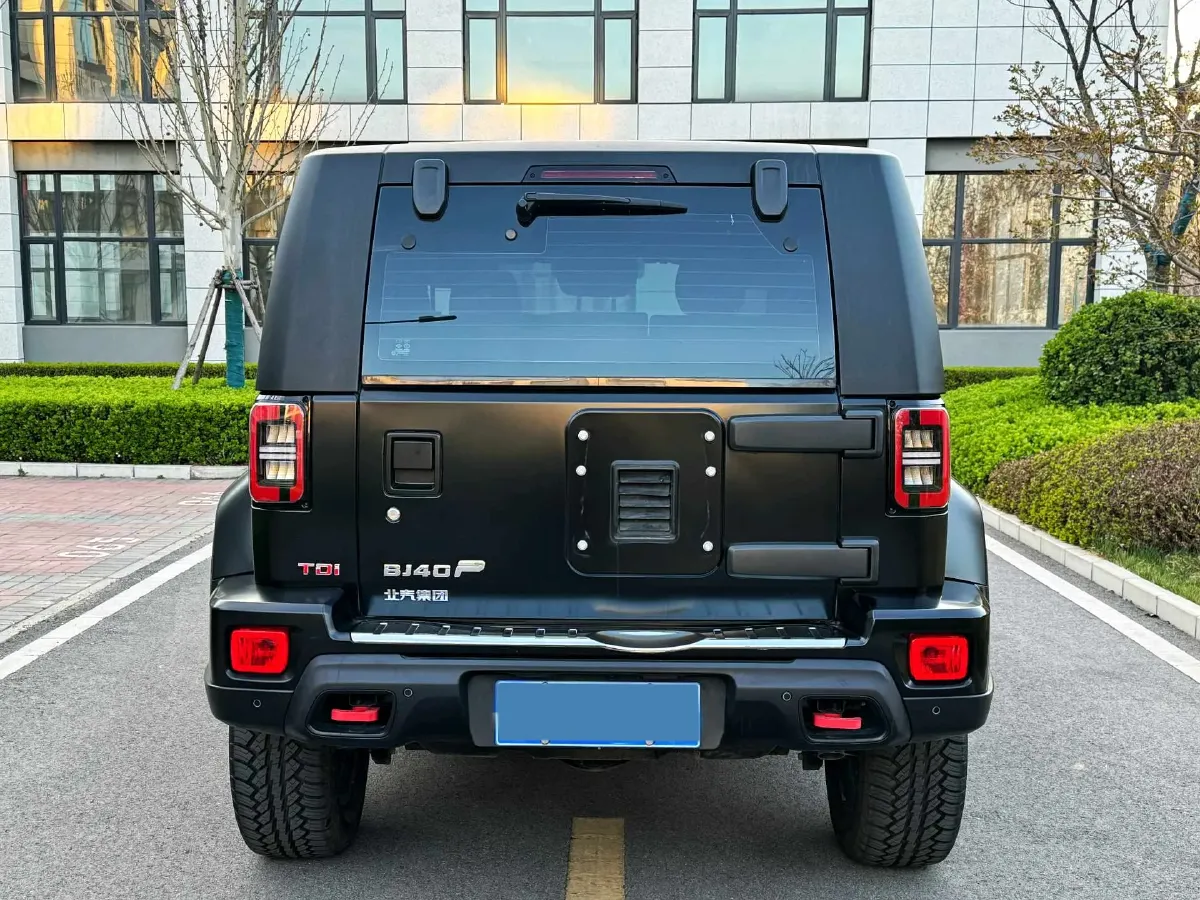 2024 Beijing BJ40 2.0T 163HP L4 8AT,autocango,china used car exporter,china ev exporter,chinese used car exporter,chinese used ev exporter