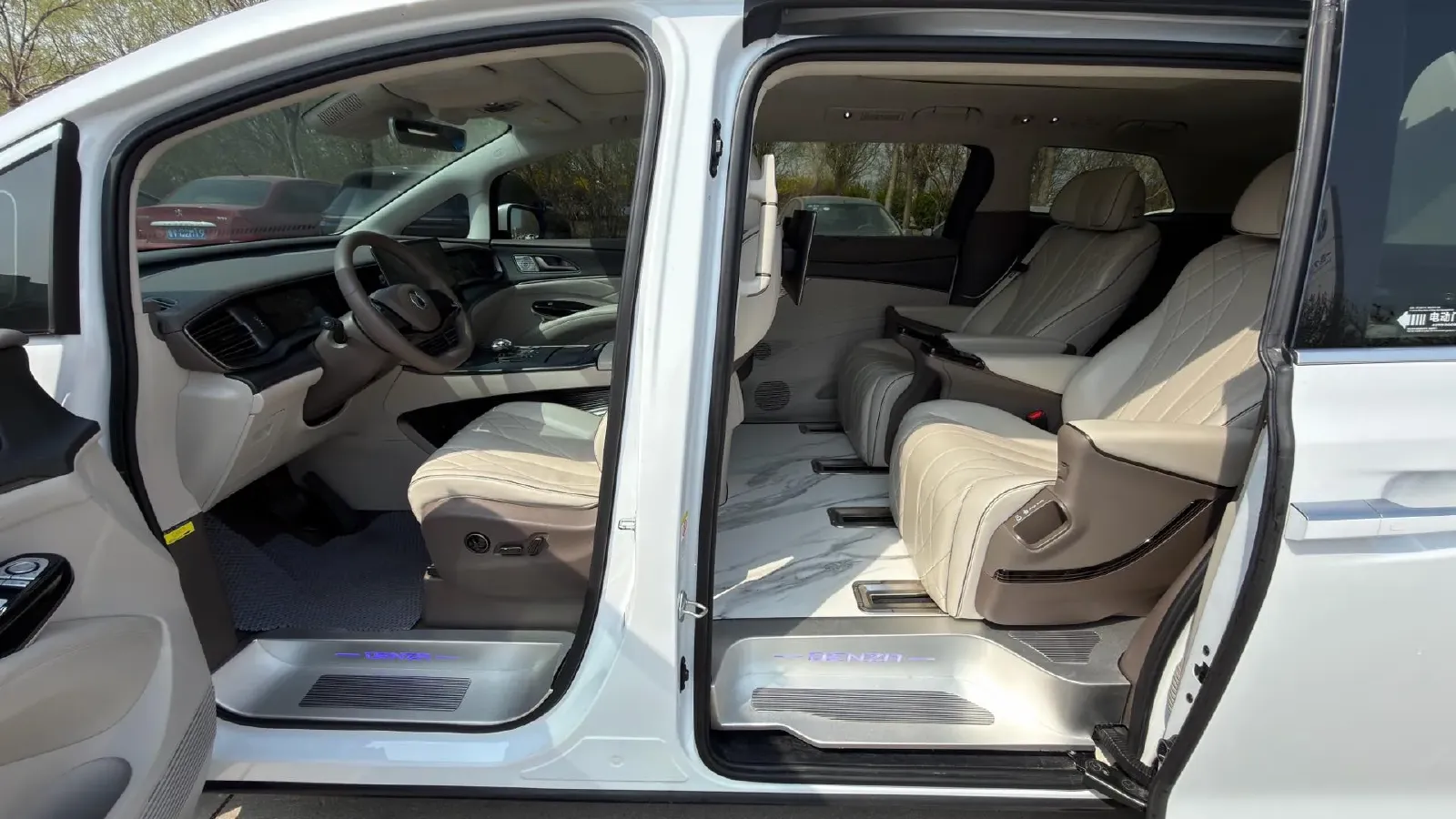 2022 Honda Odyssey 2.0L 146HP L4 E-CVT Hybrid,autocango,china used car exporter,china ev exporter,chinese used car exporter,chinese used ev exporter