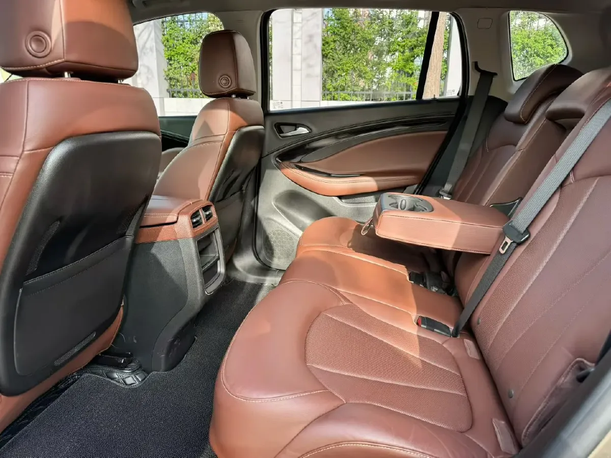 2019 Volkswagen Teramont 2.0T 186HP L4 7DCT,autocango,china used car exporter,china ev exporter,chinese used car exporter,chinese used ev exporter