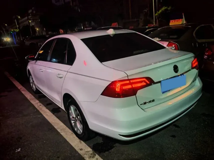 2018 Volkswagen Bora 1.5L 110HP L4 5MT,autocango,china used car exporter,china ev exporter,chinese used car exporter,chinese used ev exporter