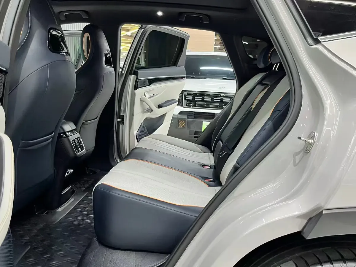 2023 BYD Song Plus 1.5L 110HP L4 E-CVT PHEV 18.3KWH,autocango,china used car exporter,china ev exporter,chinese used car exporter,chinese used ev exporter