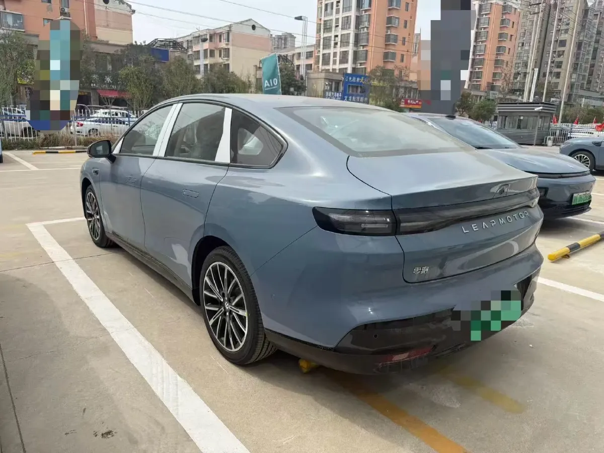 2025 Leapmotor B01 BEV,autocango,china used car exporter,china ev exporter,chinese used car exporter,chinese used ev exporter