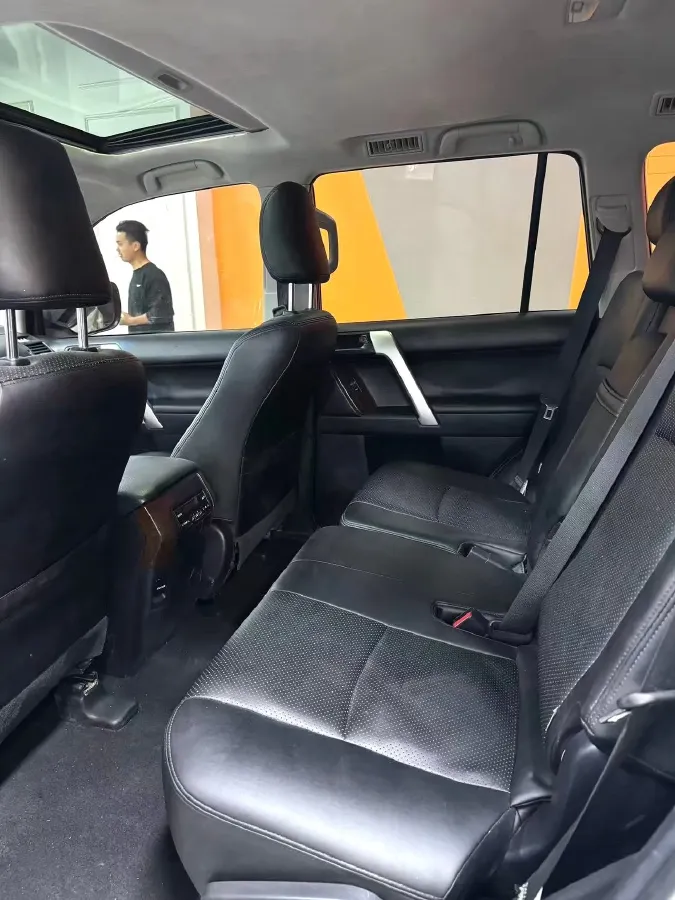 2019 Toyota Land Cruiser Prado 3.5L 280HP V6 6AT,autocango,china used car exporter,china ev exporter,chinese used car exporter,chinese used ev exporter