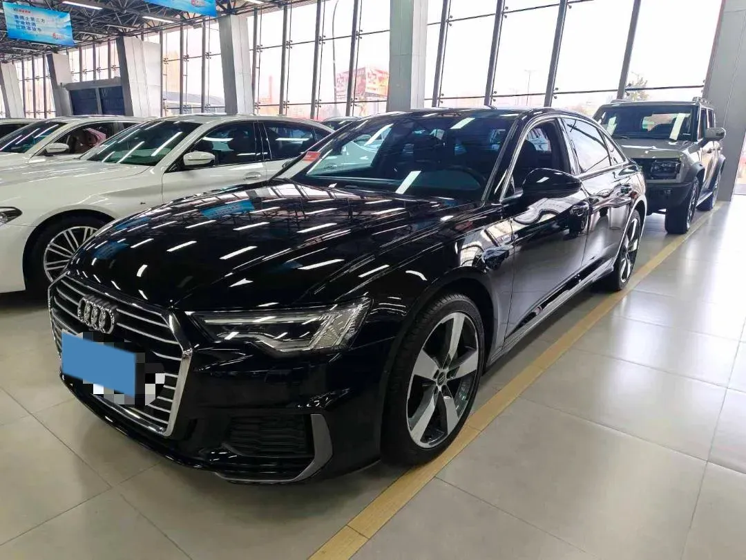 2020 Audi A6L 2.0T 224HP L4 7DCT,autocango,china used car exporter,china ev exporter,chinese used car exporter,chinese used ev exporter