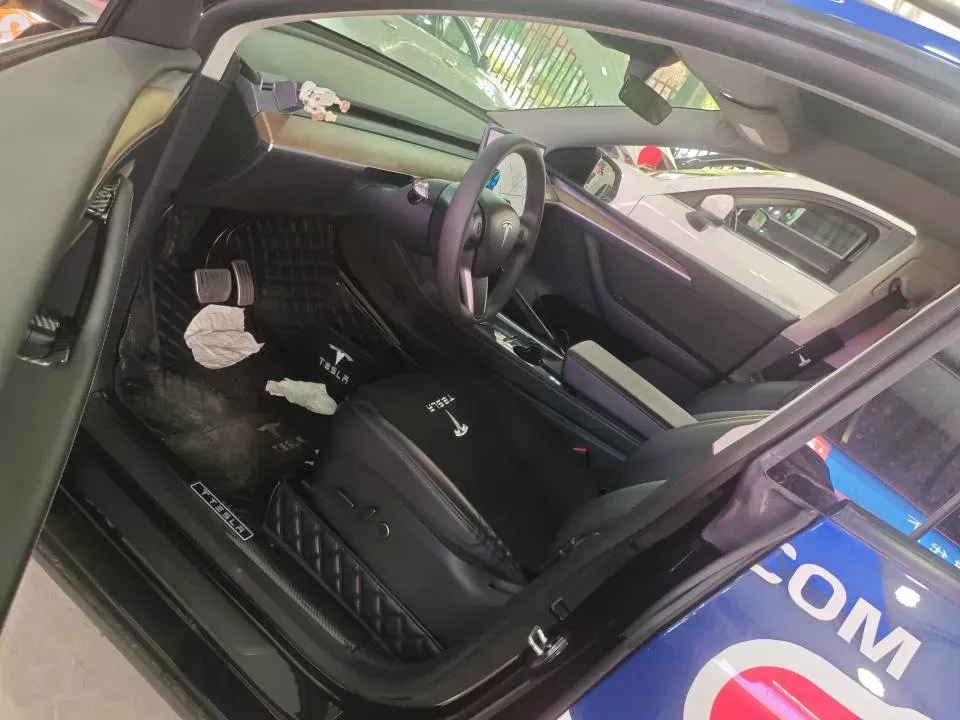 2021 MINI COUNTRYMAN 1.5T 136HP L3 8AT,autocango,china used car exporter,china ev exporter,chinese used car exporter,chinese used ev exporter