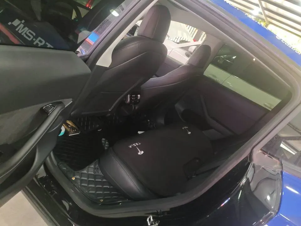 2021 MINI COUNTRYMAN 1.5T 136HP L3 8AT,autocango,china used car exporter,china ev exporter,chinese used car exporter,chinese used ev exporter