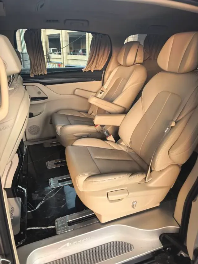 2023 Buick GL8 2.0T 237HP L4 9AT,autocango,china used car exporter,china ev exporter,chinese used car exporter,chinese used ev exporter