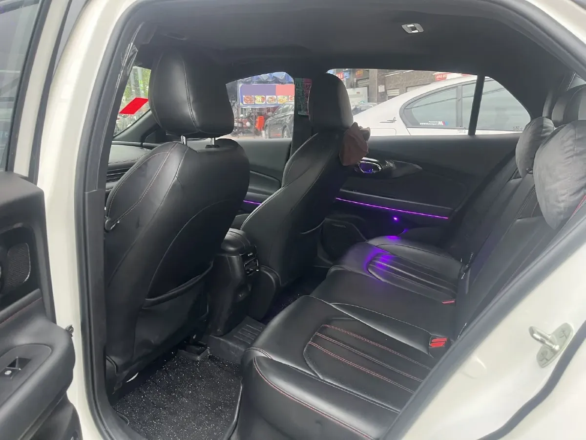 2021 GAC Trumpchi Empow 1.5T 177HP L4 7DCT,autocango,china used car exporter,china ev exporter,chinese used car exporter,chinese used ev exporter