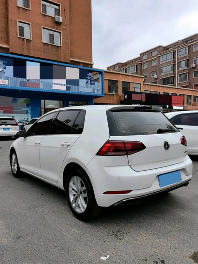 2018 Volkswagen Golf 1.6L 110HP L4 6AT,autocango,china used car exporter,china ev exporter,chinese used car exporter,chinese used ev exporter