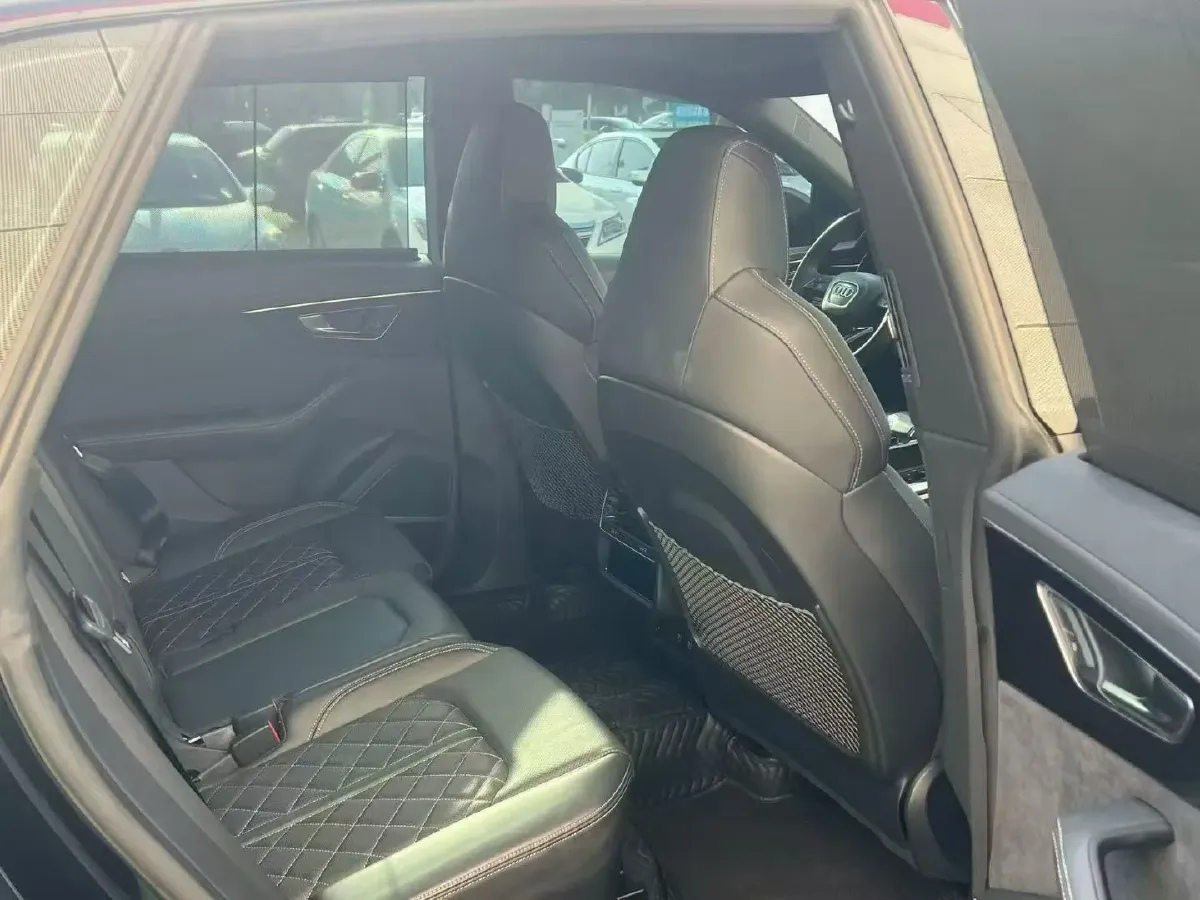 2019 Audi Q8 3.0T 340HP V6 8AT,autocango,china used car exporter,china ev exporter,chinese used car exporter,chinese used ev exporter